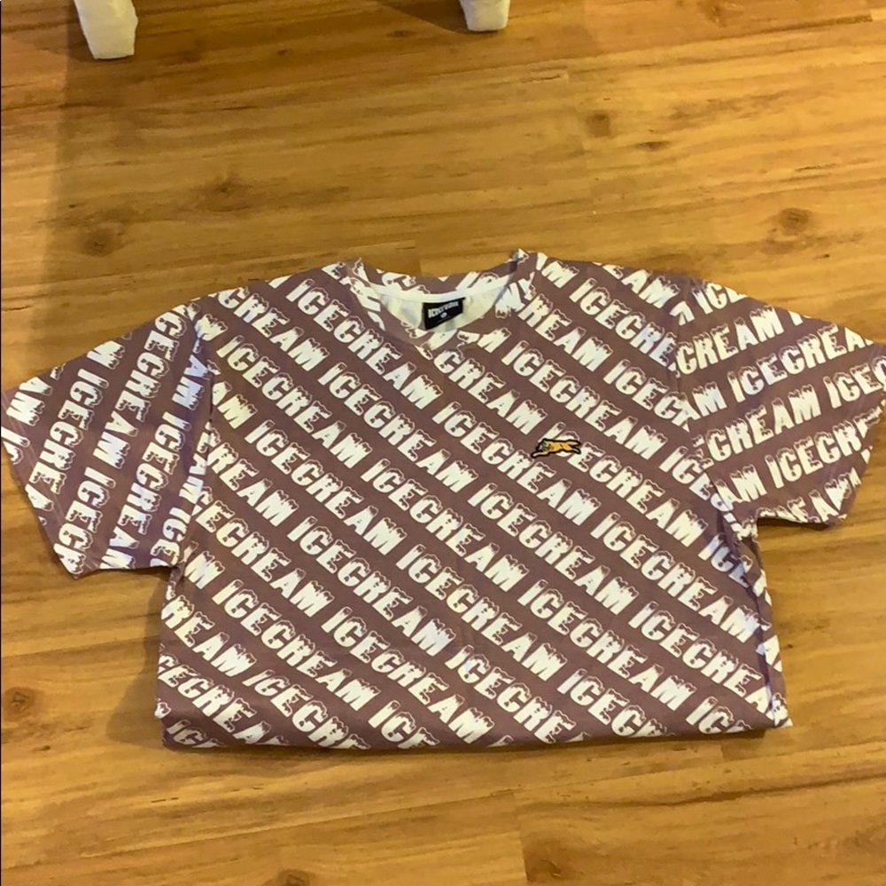Graphic T-shirt